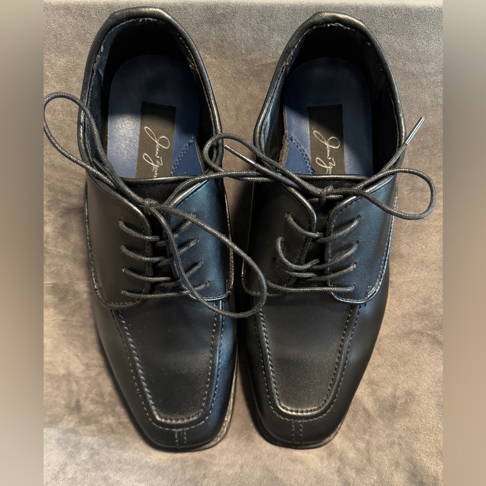 Men’s Jean Yves Black Dress Shoes Size 10.5 Wide